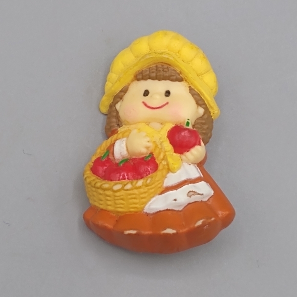 Russ Berrie Pilgrim Girl Thanksgiving Holiday Autumn Fall Brooch Pin Vintage - Picture 2 of 12